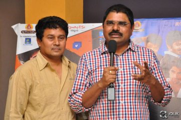 Ladies and Gentlemen Movie Special Show Photos